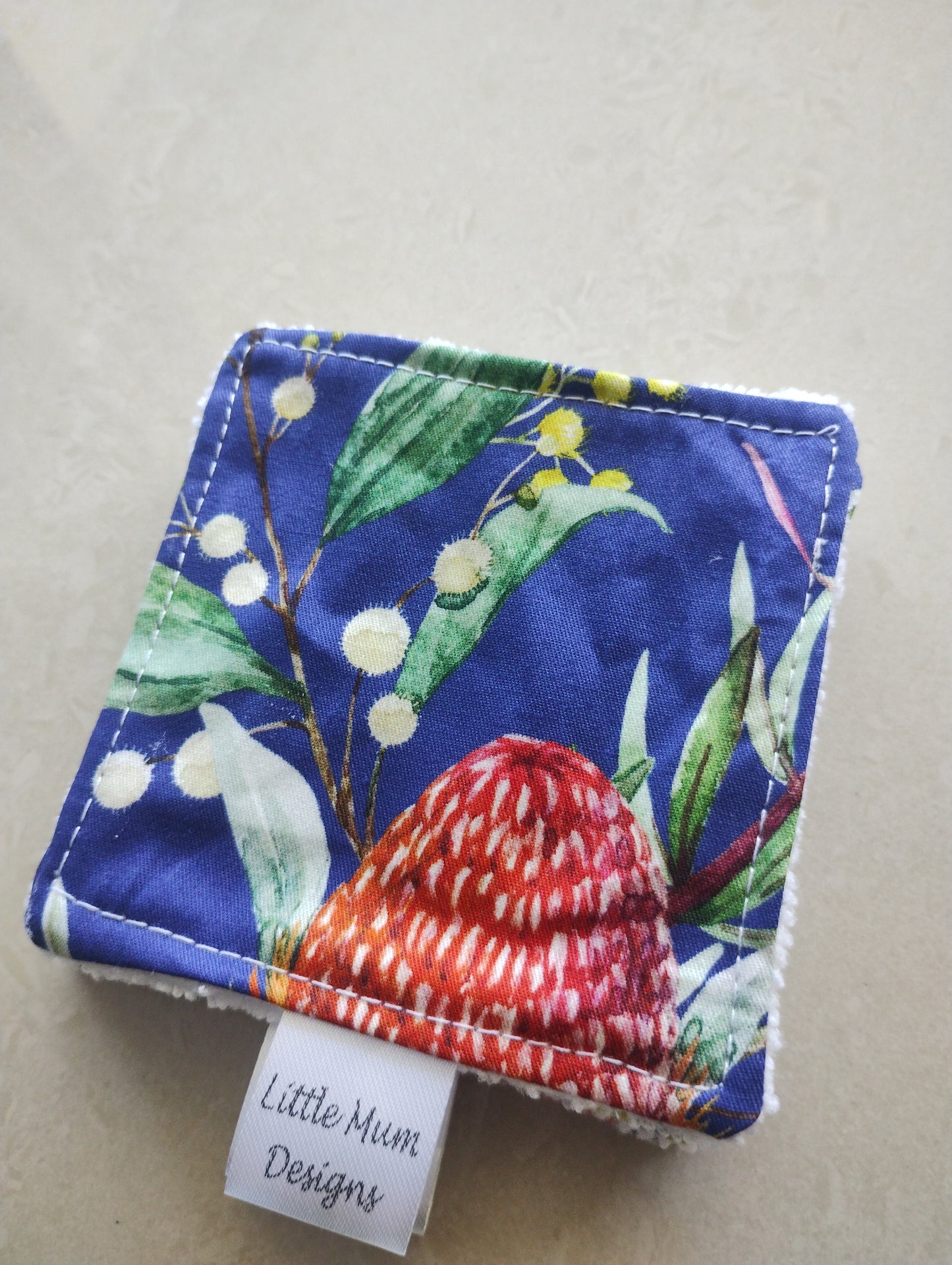 Native Florals Navy Makeup Wipes