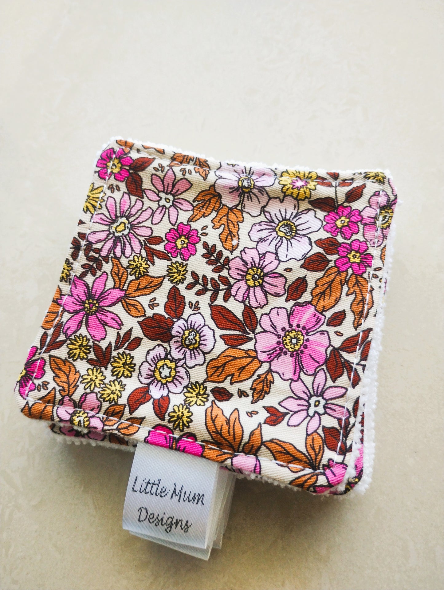 Pretty Pinks Makeup Wipes